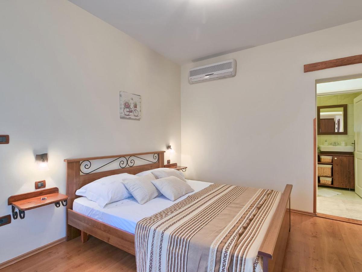 Apartment Sani-1 By Interhome Пєщана-Увала Екстер'єр фото